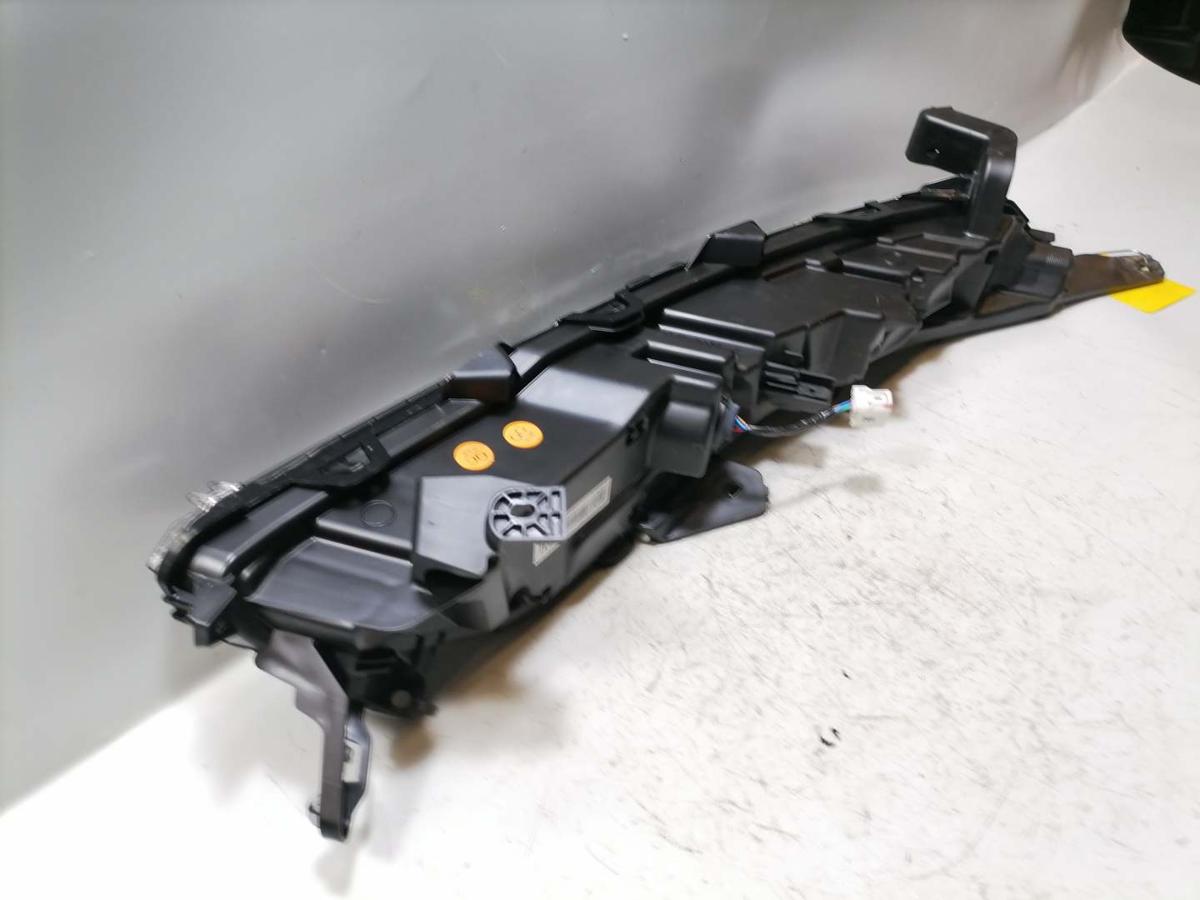 Mitsubishi Eclipse Cross original Kombileuchte Tagfahrlicht Scheinwerfer links oben Facelift Bj.2023